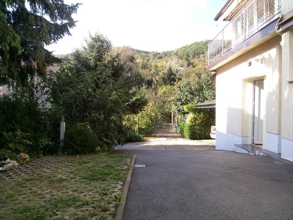 Apartments Garden Zagreb Quarto foto